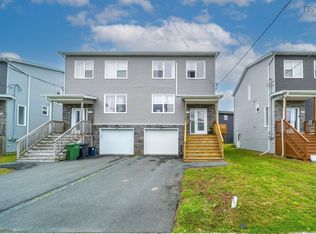 114 Cortland Rdg, Halifax, NS B3R0G6