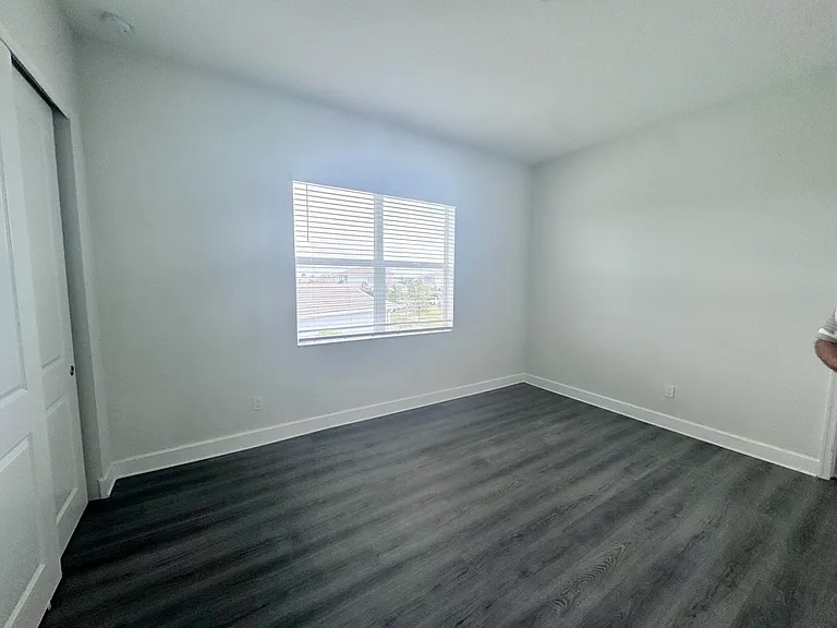 5223 Liberty Ln — Photo 21