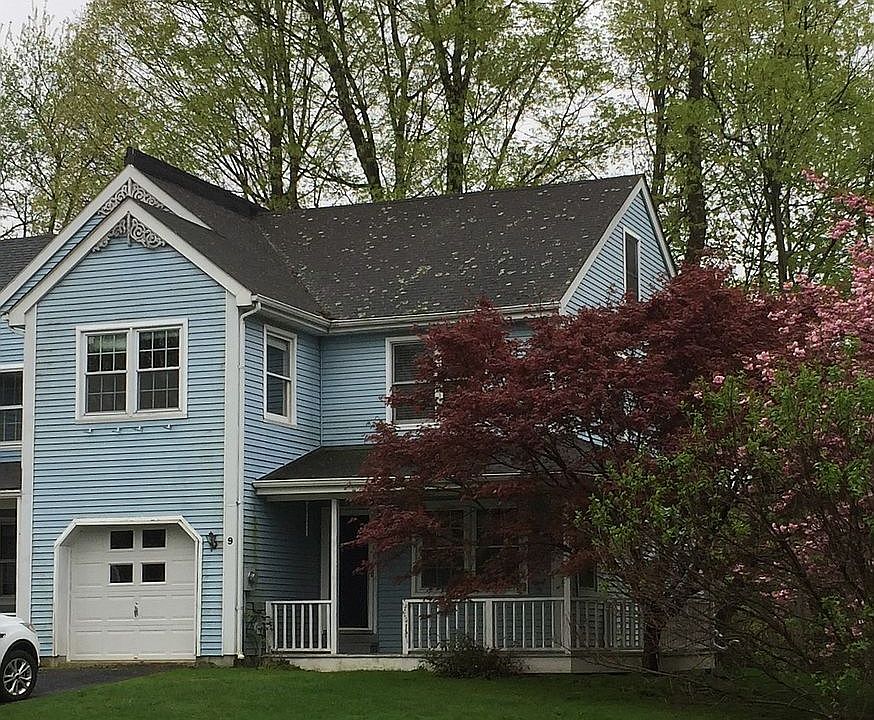 Front View of the Townhouse
