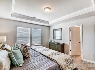 2642 Selbourne Dr, Gastonia, NC 28052