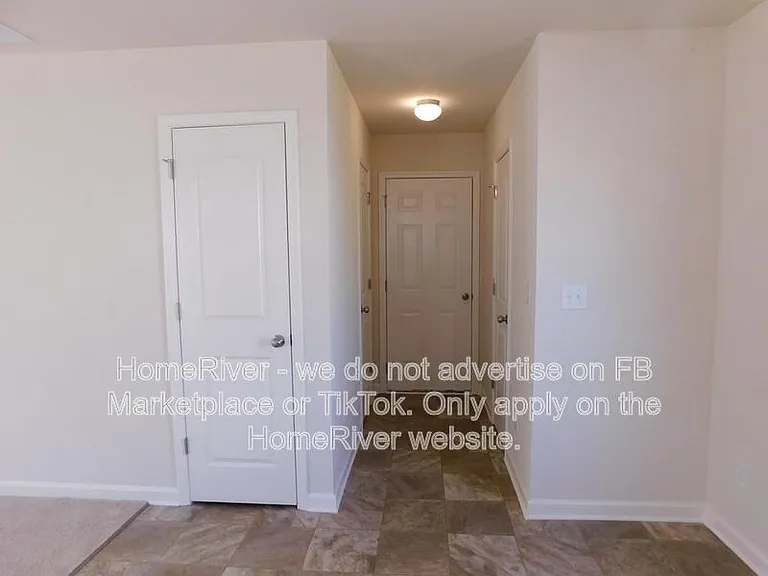 3658 Oakleaf Pass — Photo 9