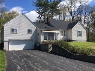 134 Iroquois Trail Rd, Tribes Hill, NY 12177