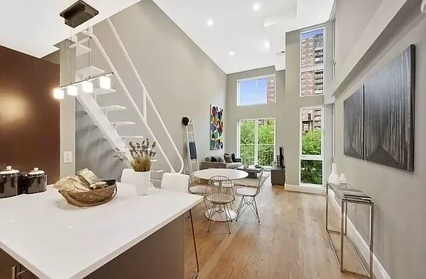 Rented by Compass | media 10