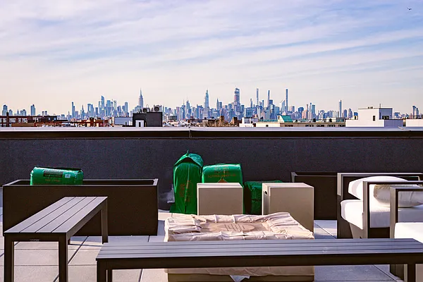 Rented by Nooklyn NYC LLC | media 20