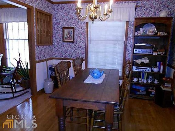 5th image of 2794 Twin Springs Dr