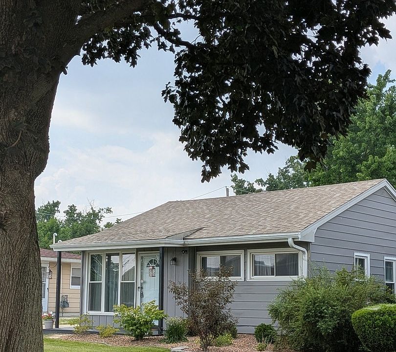 1st image of 5328 9th Ave