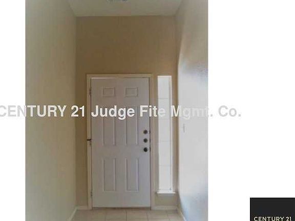2nd image of 504 Joyce Way