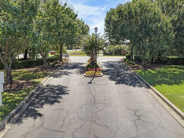 4323 Lotus Ct — Photo 50