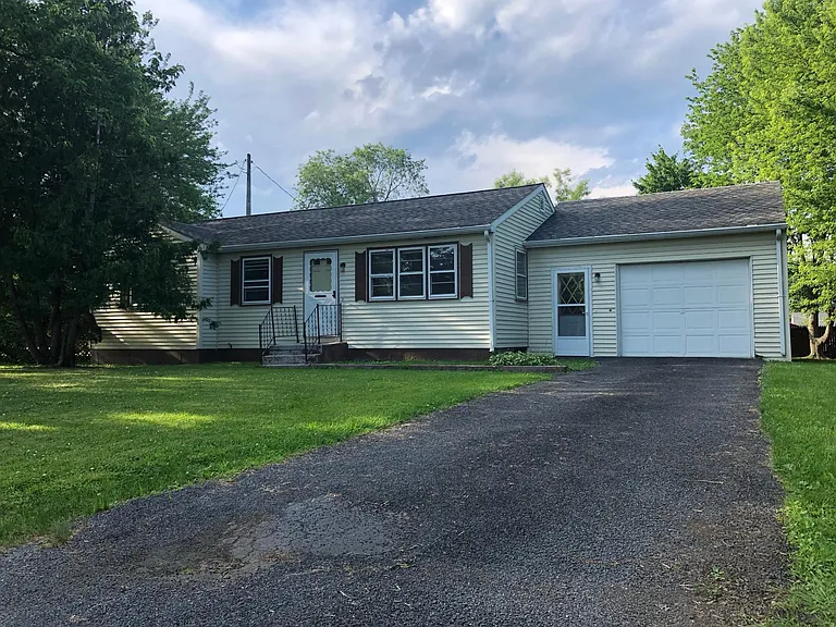 12 Livingston Pkwy #HOUSE — Photo 9