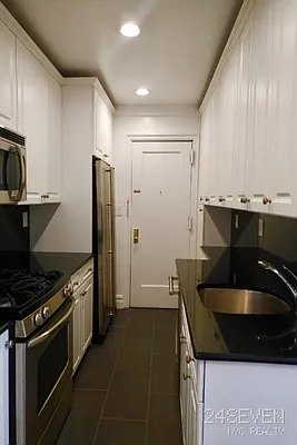 Rented by 24 7 NYC Realty Inc. | media 48