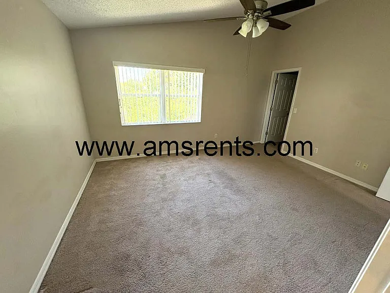 2404 Condado Ct — Photo 25