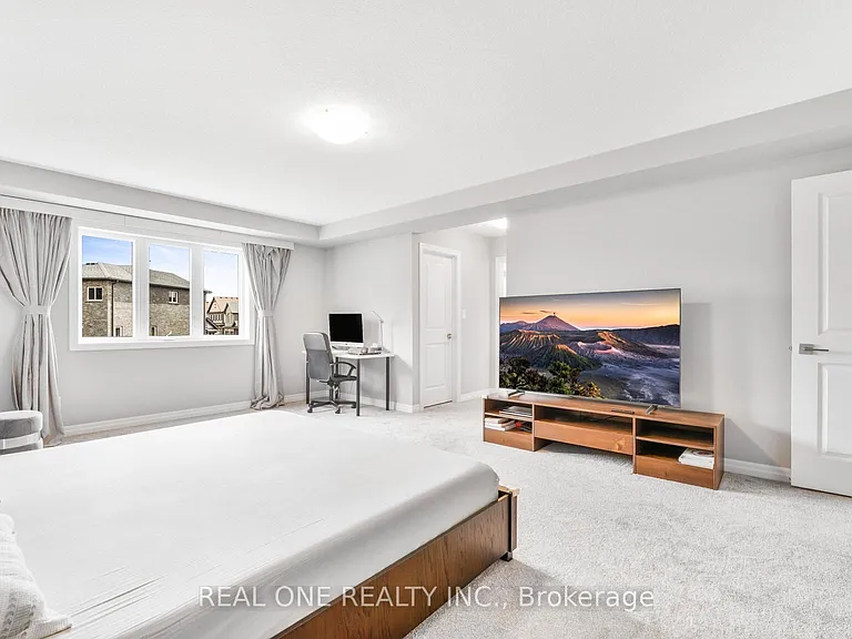 164 Mountain Holly Ct — Photo 15