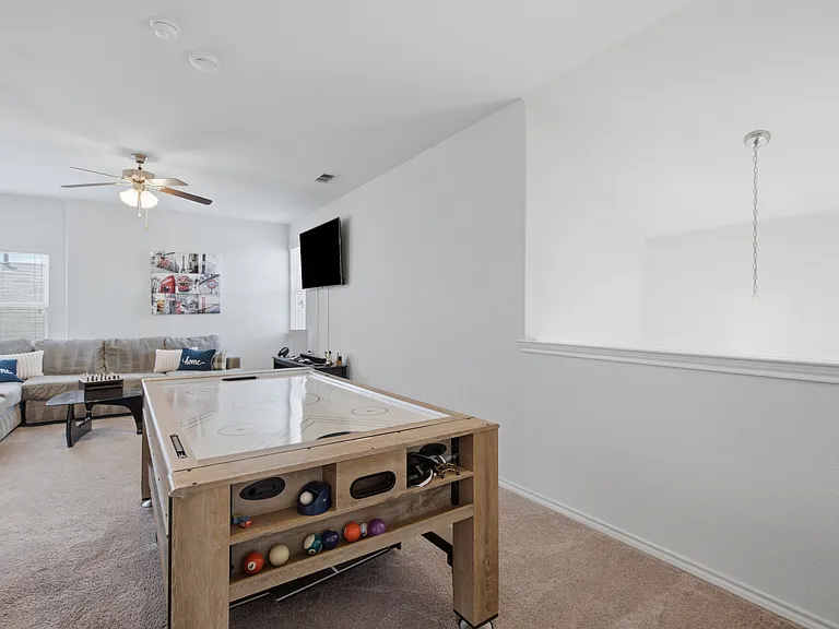 313 Sky Meadow Ln — Photo 21