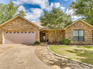 6939 Misty Meadow Ct, Fort Worth, TX 76133