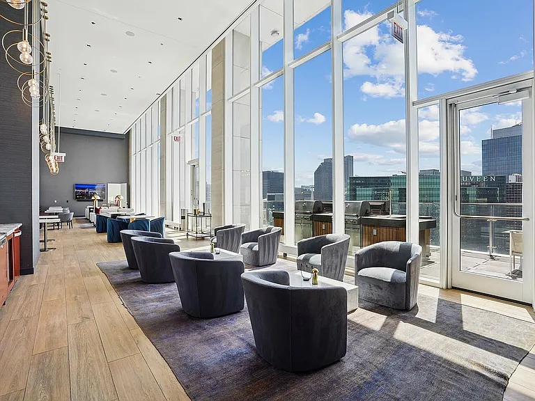 Wolf Point East Lounge