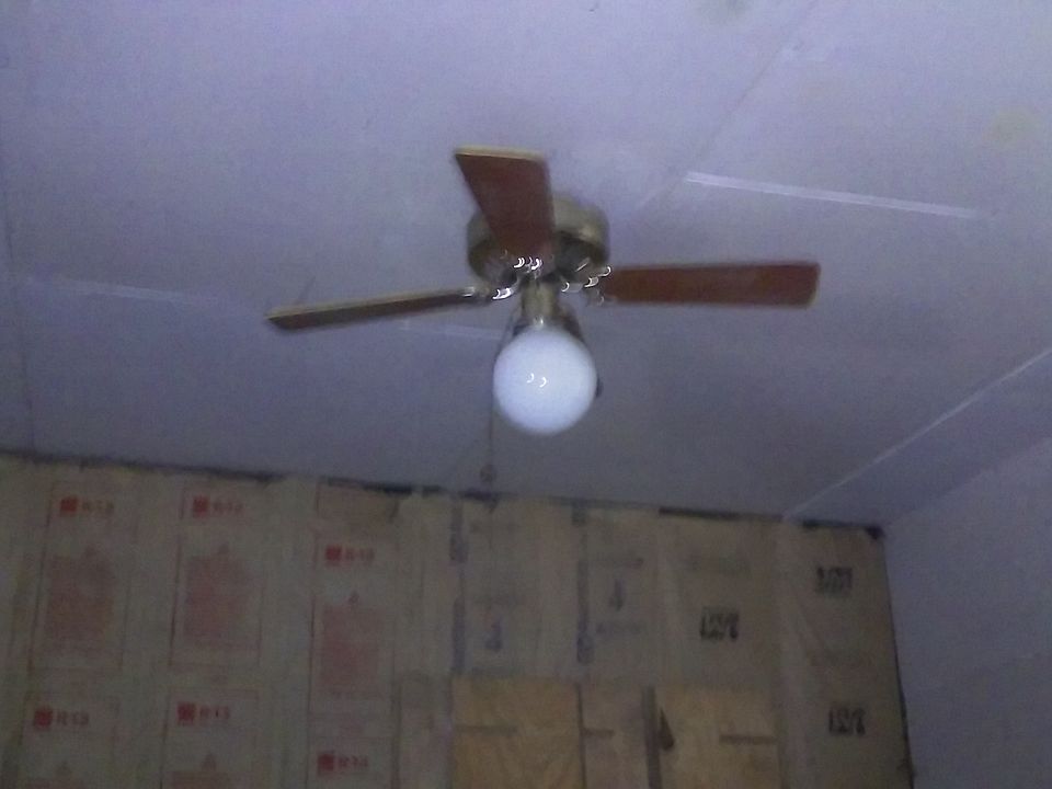 2nd image of 4032 Boulevard Pl