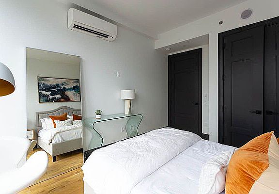 4th image of 42-22 27th St #1509
