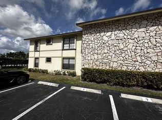 5955 Longbow Ln APT 5, West Palm Beach, FL 33415