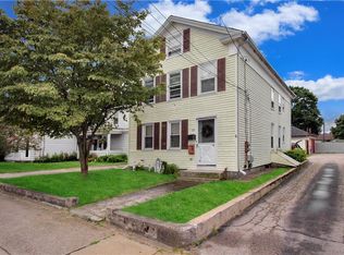 82 Pleasant St, Westerly, RI 02891