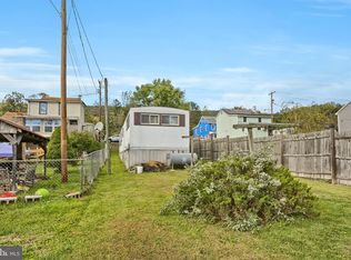 237 W Grand Ave, Tower City, PA 17980