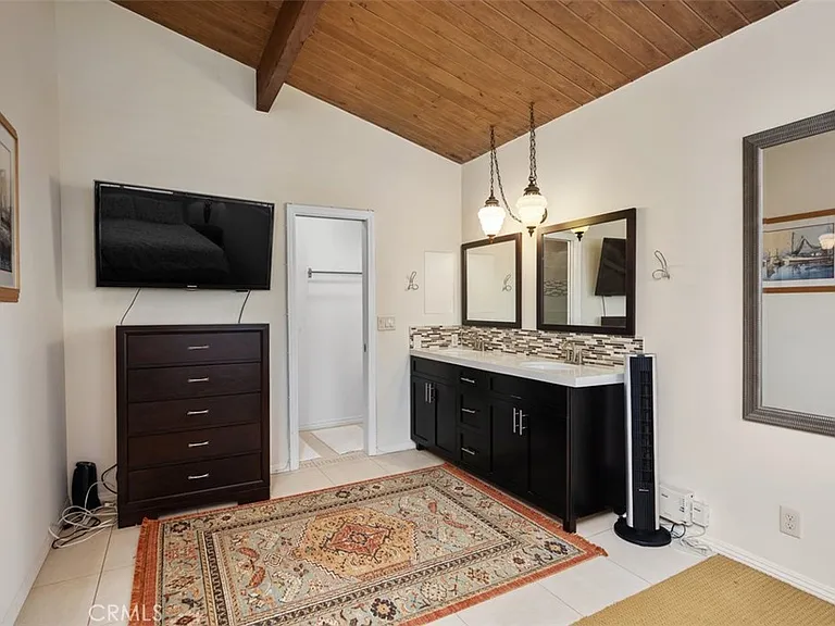 17075 S Pacific Ave — Photo 13