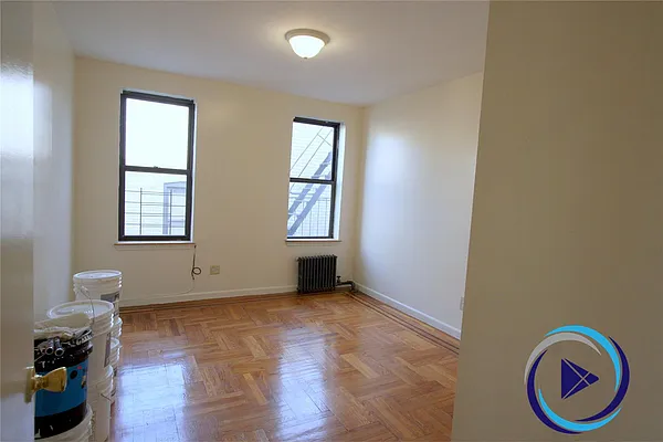 Rented by Play Realty LLC | media 13