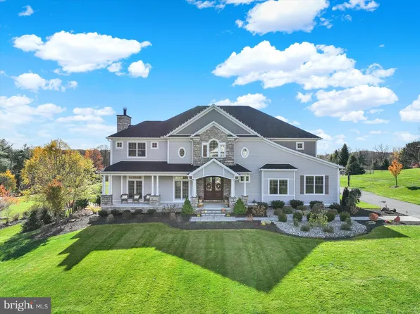 12 Sage Crest Cir, Enola, PA 17025