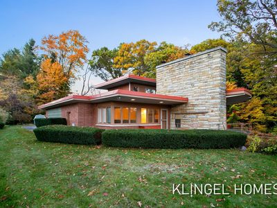 16160 Highland Dr, Spring Lake, MI, 49456