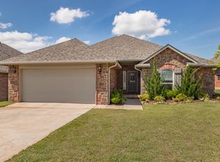 6705 NW 159th St, Edmond, OK 73013
