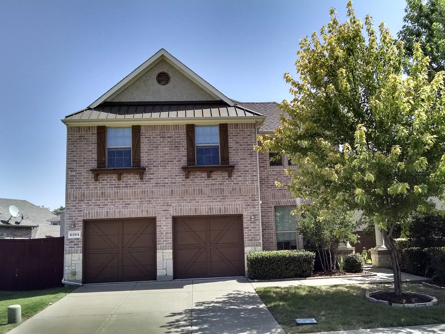 3 bed, 2.5 bath, 2631 sqft, $2,800 — Photo 2