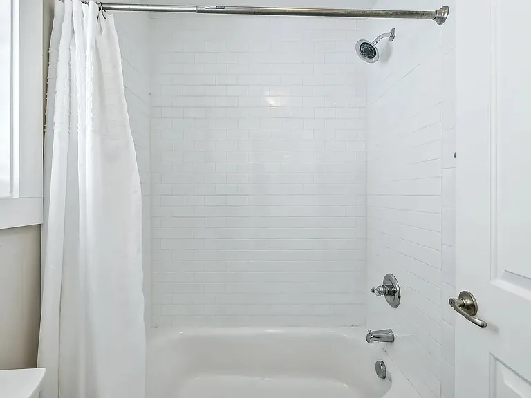 1712 Nubell St — Photo 26
