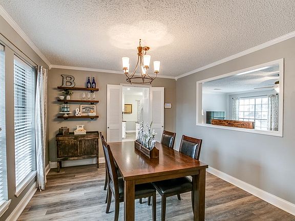 3rd image of 1810 Cotton Ct