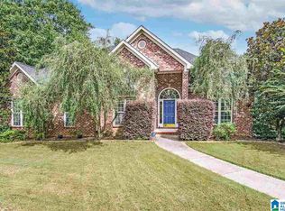 172 Oaklyn Hills Dr, Chelsea, AL 35043