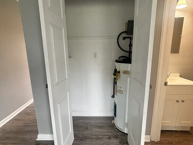 151 Locust Grove Rd #2 — Photo 4