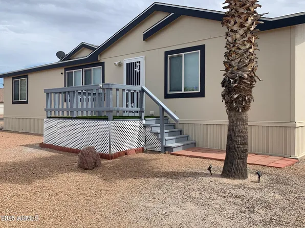 1231 W ROUNDUP Street, Apache Junction, AZ 85120