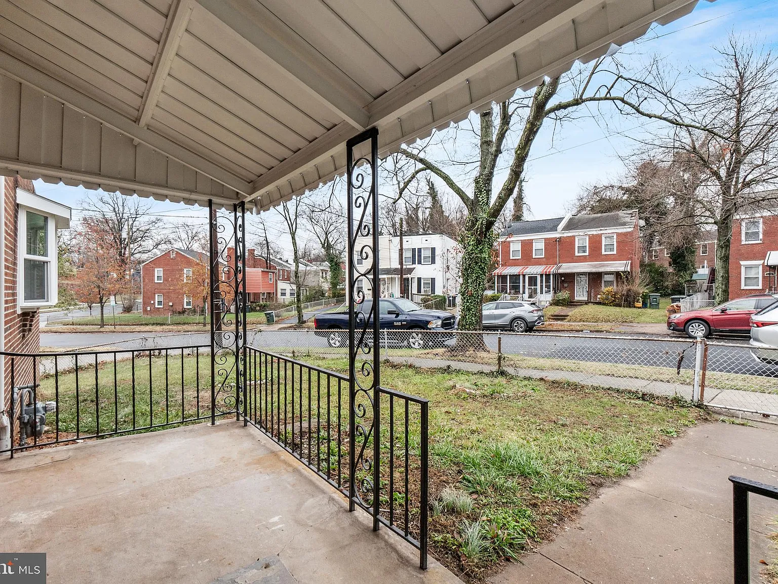 4 bed, 1181 sqft, $3,500 — Photo 4