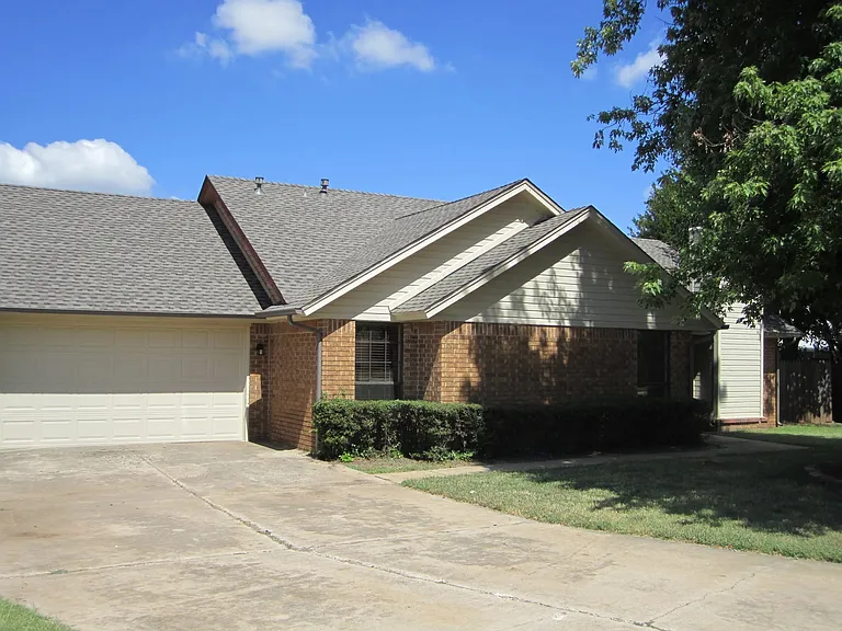 4721 Persimmon Ct — Photo 2