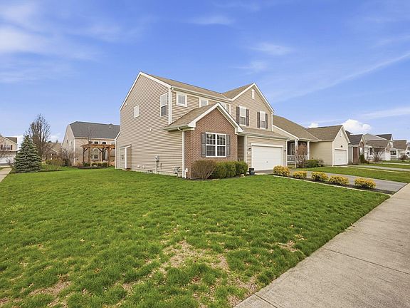 3rd image of 5968 Follensby Dr