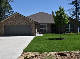105 Greenway Dr, Trinity, TX 75862