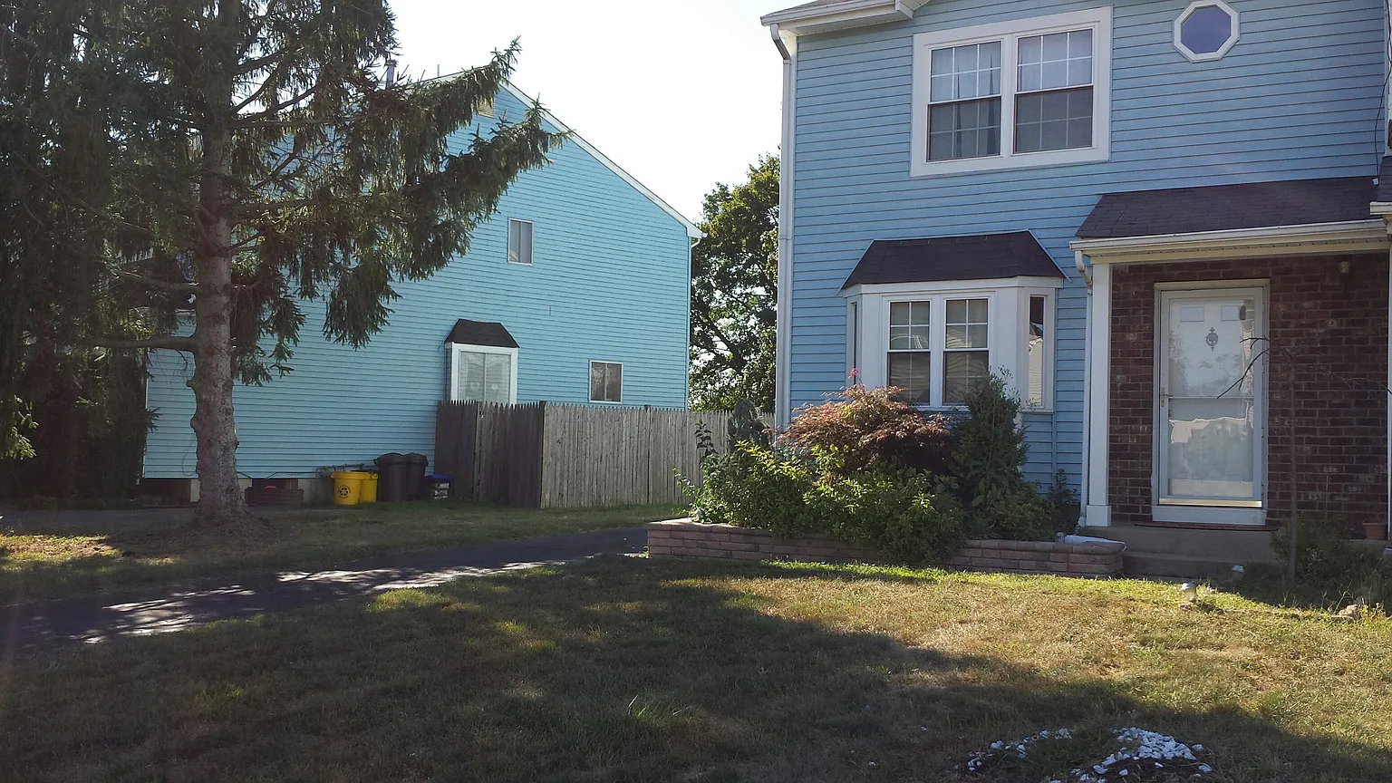 9 Marc Dr photo 1