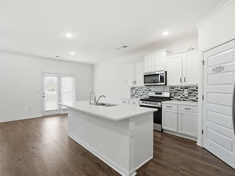 3369 English Elm Way — Photo 14