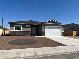 826 Great Basin Ln, Fallon, NV 89406