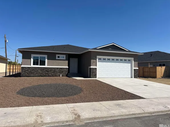 826 Great Basin Ln, Fallon, NV 89406