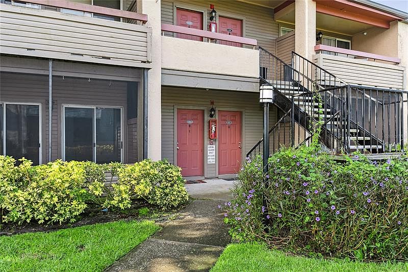 10263 Gandy Blvd N Saint Petersburg, FL, 33702 Apartments for Rent
