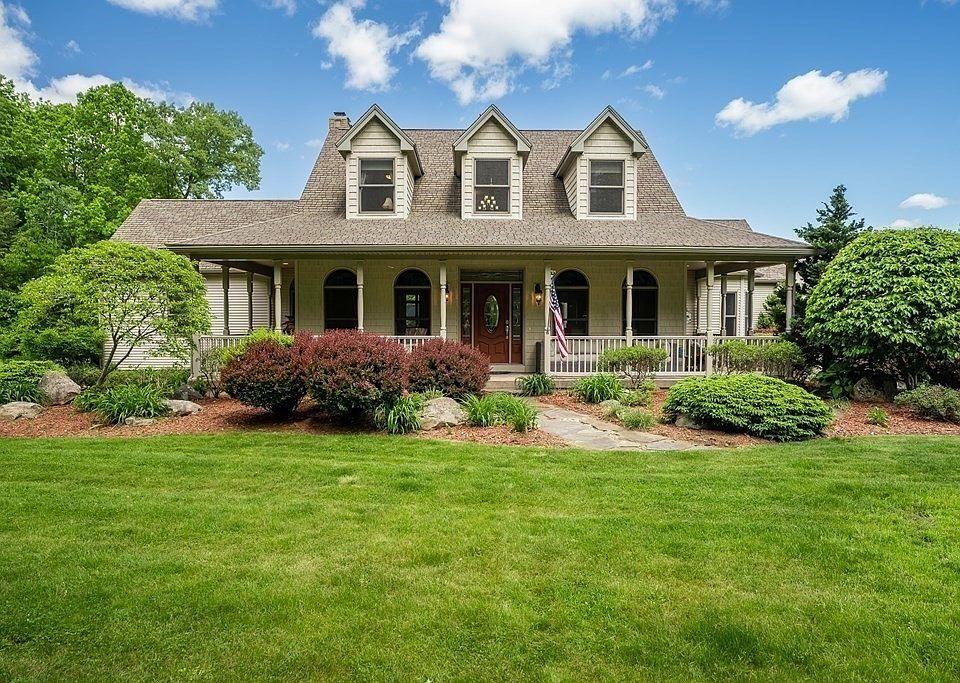 154 Silver St, Granville, MA 01034 Zillow