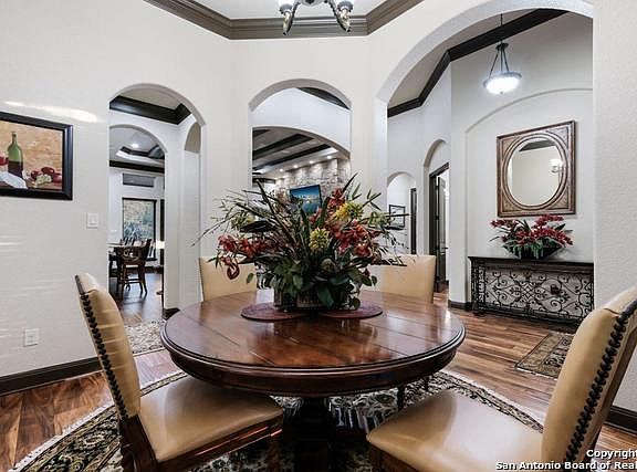 5th image of 22926 Angostura Blvd