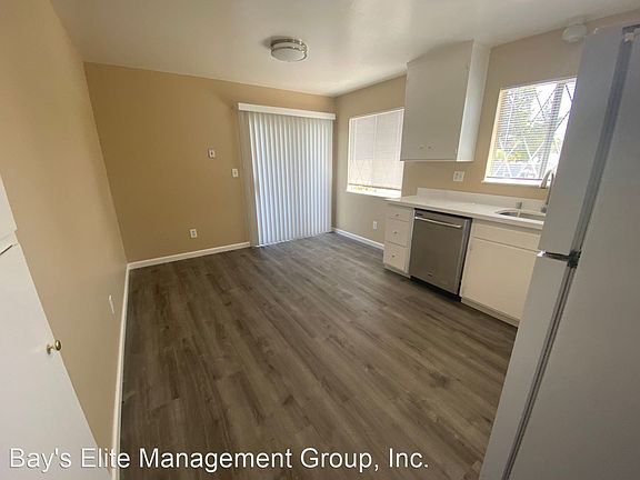 2nd image of 1105 Park Ave