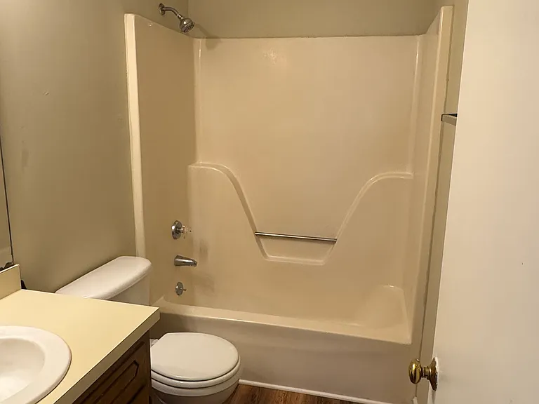 3609 Castlegate Dr — Photo 11
