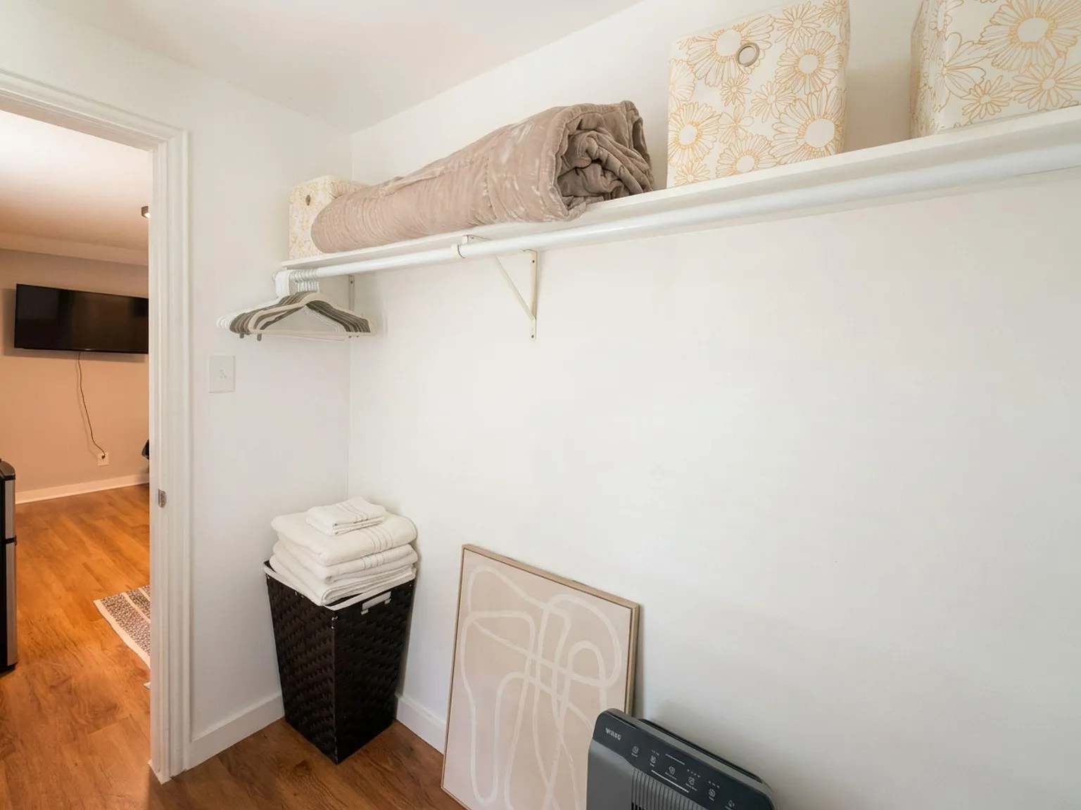 1 bed, 1.0 bath, 250 sqft, $1,364 — Photo 4