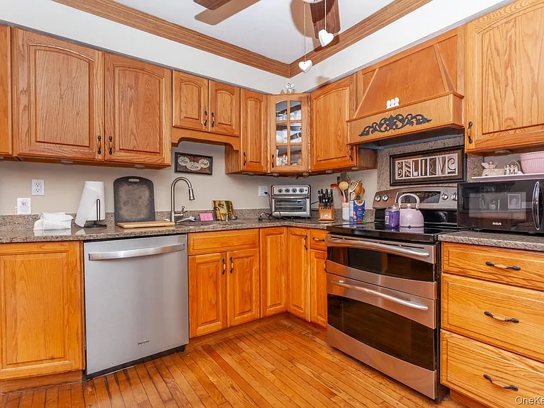 15 Cindy Ln — Photo 10